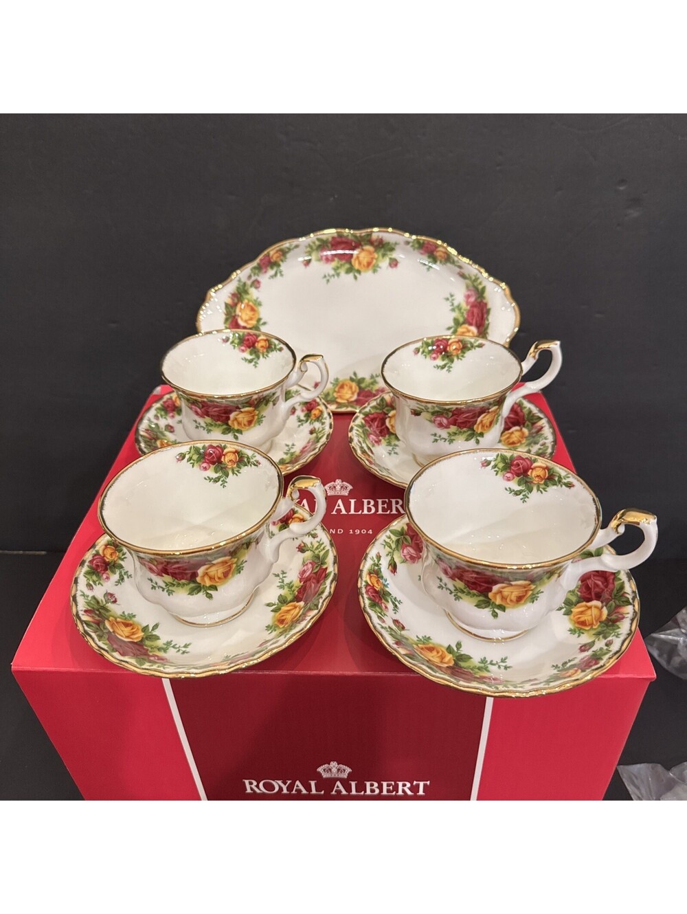 New Royal Albert "Old Country Roses" 9 piece Tea Completer Set